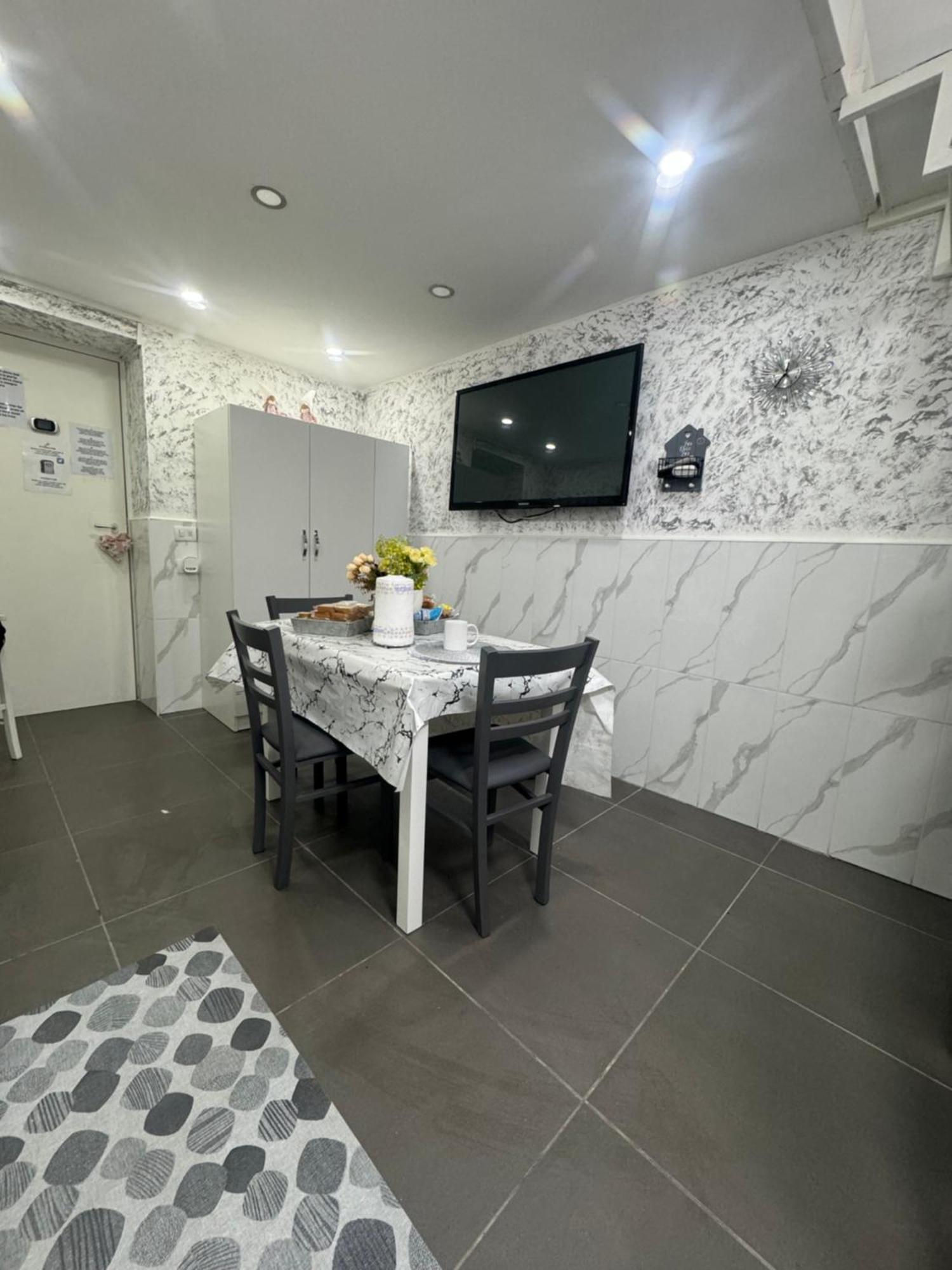 Dori Home Неаполь Екстер'єр фото